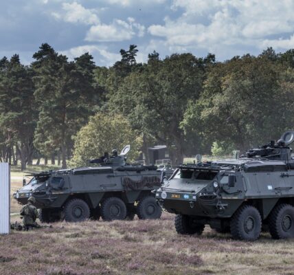 Данія замовила більше сотні Patria 6×6
