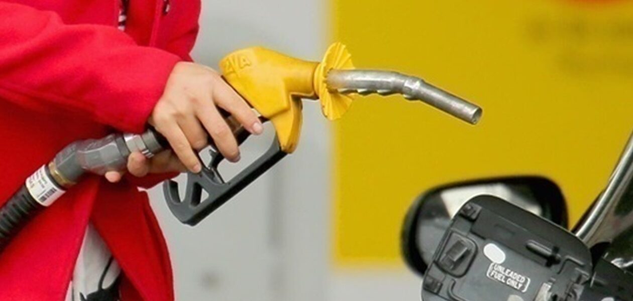 В Україні впали продажі пального - ЗМІ