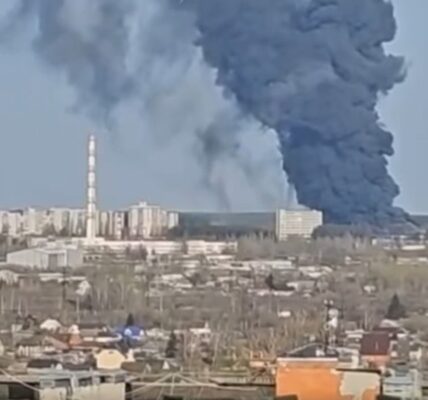 В Курську після вибуху загорівся завод - ЗМІ