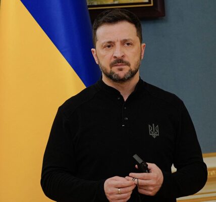 Зеленський пообіцяв "відповідь" за удар по Сумах