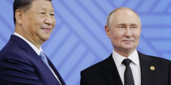 Навіть ціною України: чому США не вдається відірвати РФ від Китаю