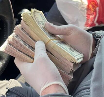 У Києві затримали групу фальшивомонетників