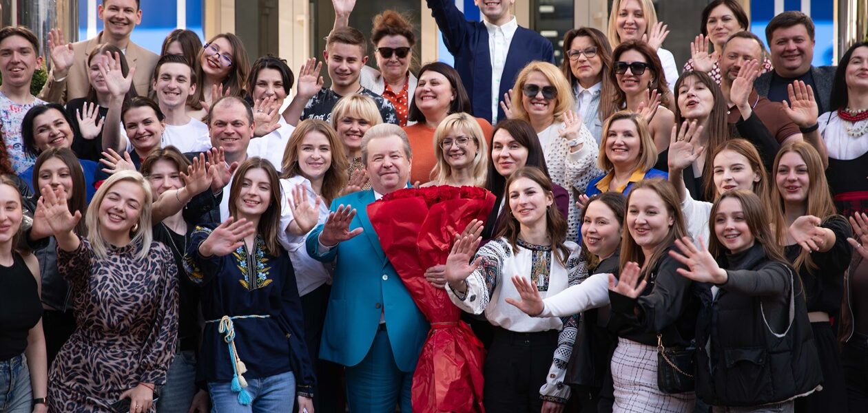 Студенти подарували Поплавському фільм до 32-річчя ректорства