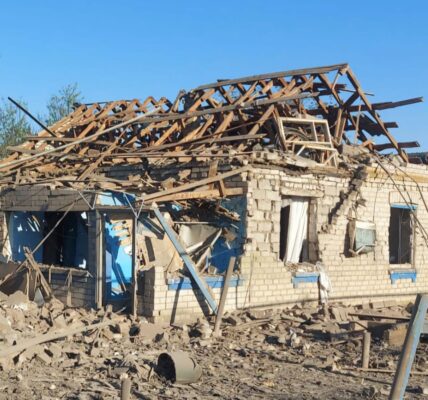 Внаслідок обстрілів Дніпропетровщини постраждали п’ятеро осіб