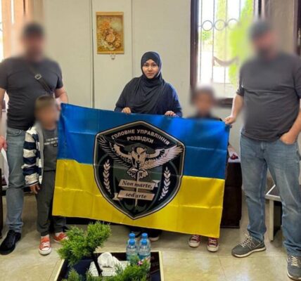 З табору у Сирії евакуювали українку з дітьми - ГУР