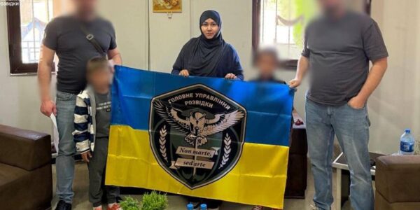 З табору у Сирії евакуювали українку з дітьми - ГУР