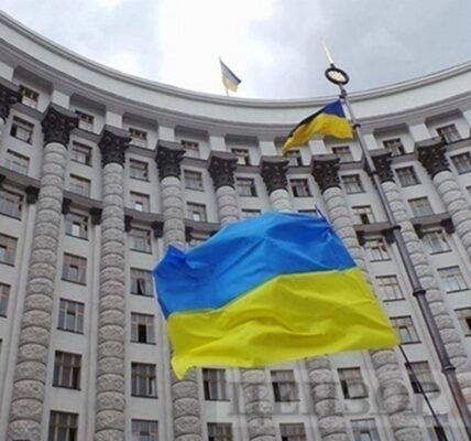 Кабмін схвалив законопроєкт про оподаткування доходів з цифрових платформ