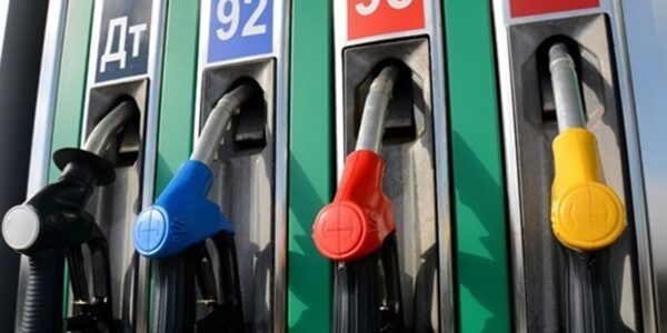 Пальне в Україні подешевшало майже на гривню
