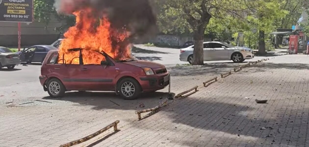 Дрони росіян атакували центр Херсона: є потерпілі