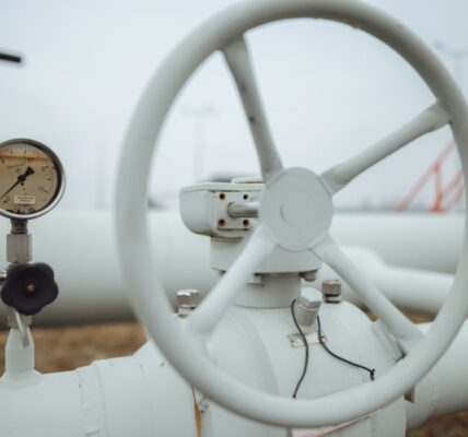 В Україні впали обсяги закачування газу на 44%