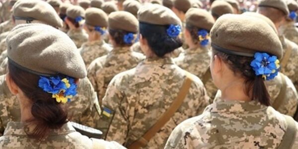 В ЗСУ зробили заяву про обов'язкову службу жінок