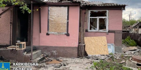 Росіяни скинули бомби на Куп'янськ, є постраждалі