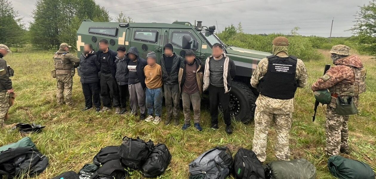 Прикордонники затримали громадян Афганістану на Рівненщині