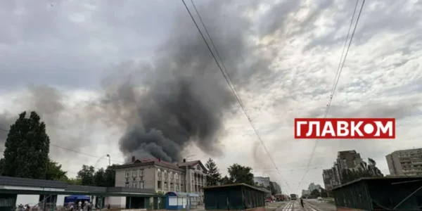 Що відбувається у Дарницькому районі Києва після атаки росіян. Фоторепортаж