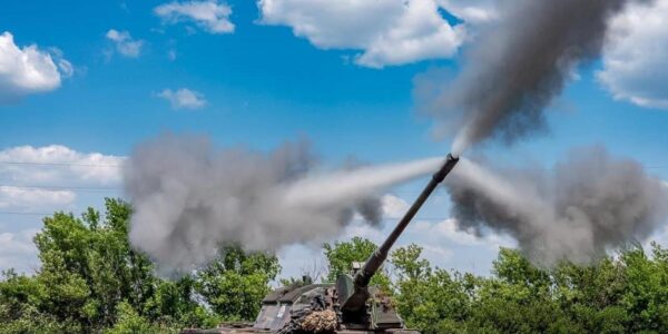 СюжетВторгнення Росії в Україну. Онлайн