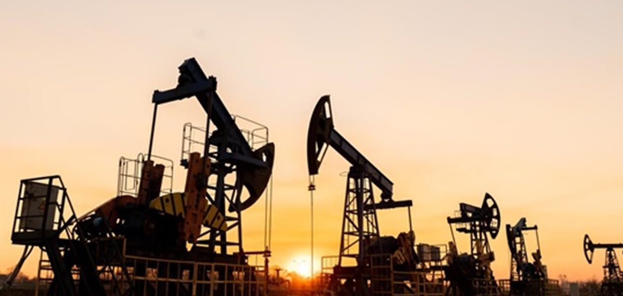 Нафта дорожчає на новинах з Близького Сходу