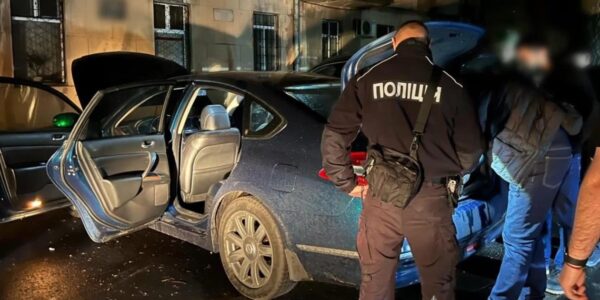 У центрі Одеси водій вистрілив у пішохода