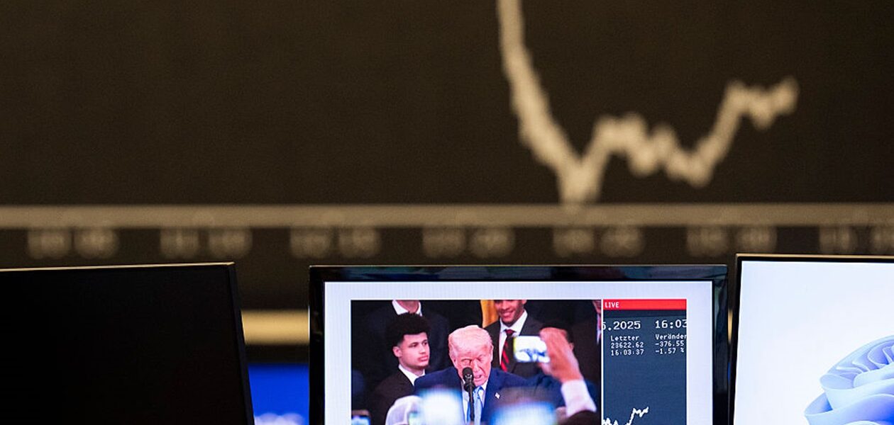 Митні погрози Трампа обвалили європейські біржі