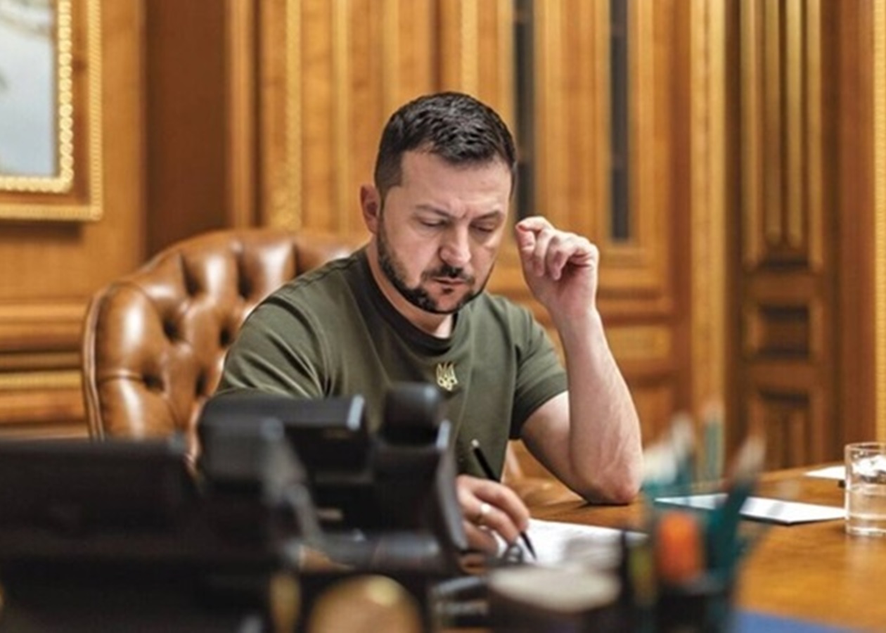 Президент підписав закон про обмеження виплати пенсій держзрадникам