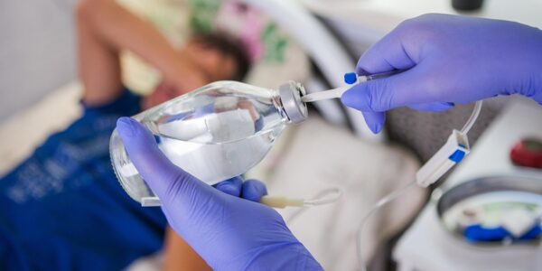 Дві людини померли від ботулізму в Україні з початку року