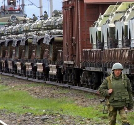 ЗСУ вразили ешелон із віськовою технікою окупантів