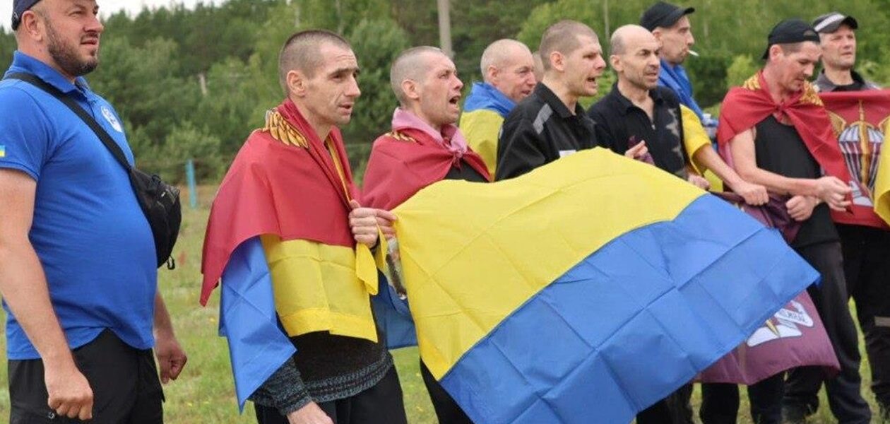 Україна повернула з полону нову групу військових