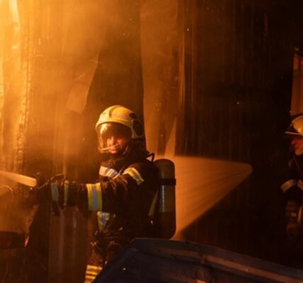 На Харківщині через атаку БПЛА сталися пожежі