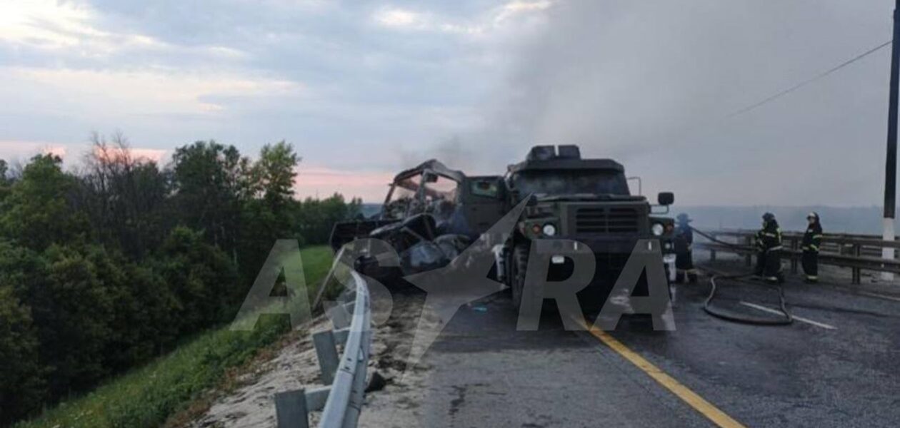 У РФ під Єльцем згоріла військова колона