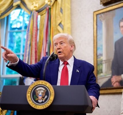 Трамп пригрозив додатковими митами країнам, що підтримують БРІКС