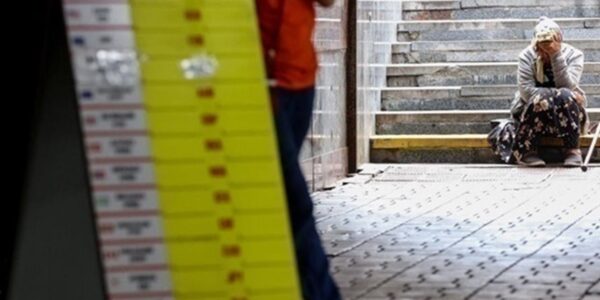 НБУ підняв курси долара і євро на початку тижня