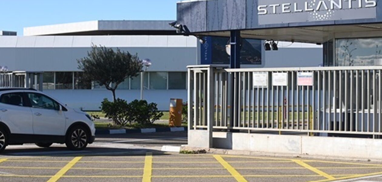 Автовиробник Stellantis зазнає €2,3 млрд збитків за перше півріччя