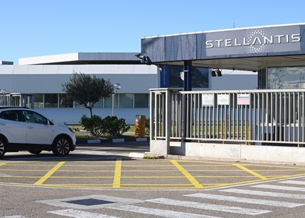 Автовиробник Stellantis зазнає €2,3 млрд збитків за перше півріччя