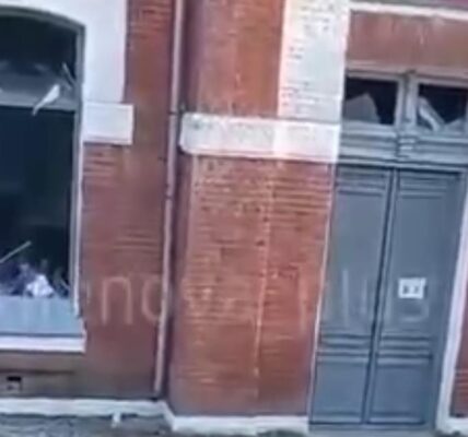 В РФ дрони атакували залізничну станцію: рух поїздів призупинено