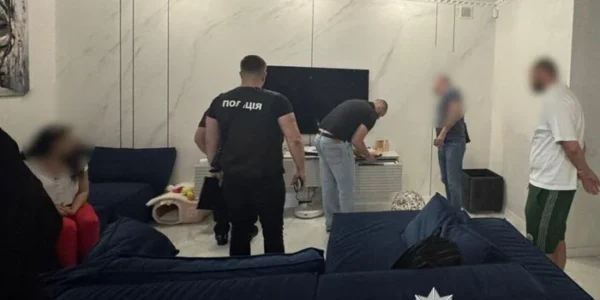 Поліція проводить обшуки у справі Назарія Гусакова