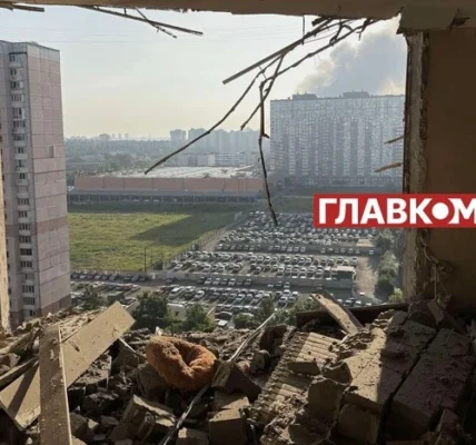 Жителі будинку, в який влучив «шахед», розповіли, як врятувалися (фото)
