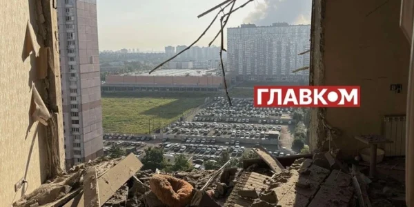 Жителі будинку, в який влучив «шахед», розповіли, як врятувалися (фото)