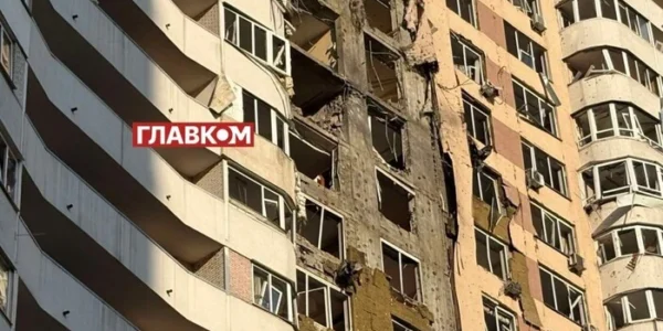 Атака на Дарницький район столиці: фото наслідків