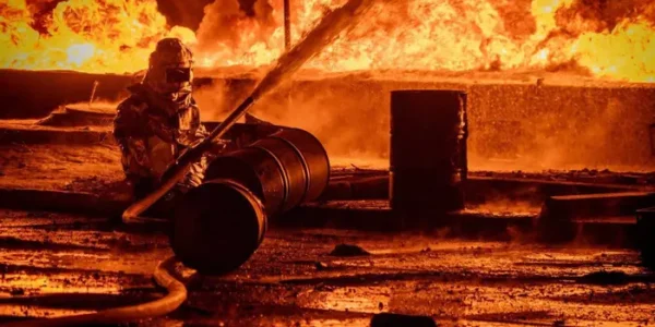 Удар по Одещині: спалахнув обʼєкт паливно-енергетичної інфраструктури (фото)