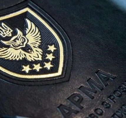 Нерухомість, яхти та літак: АРМА виявило мільйонні активи високопосадовця