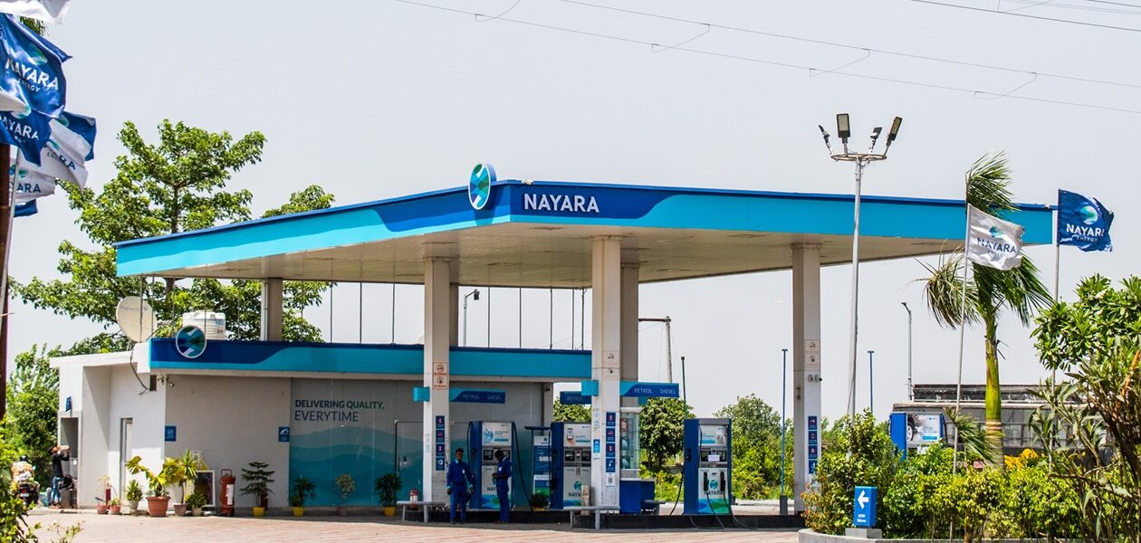 Індійська "дочка" Роснафти скоротила переробку після санкцій ЄС - ЗМІ