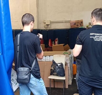 Виробникам фальшивих пестицидів CORAGEN повідомили про підозру