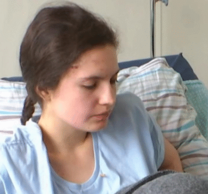 Удар по Києву: дівчина вижила після падіння з 9-го поверху