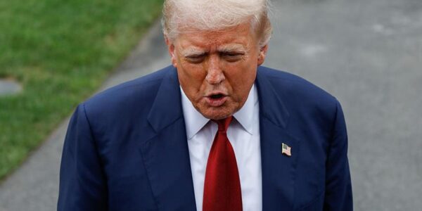 Трамп: Атомні субмарини вже ближче до Росії