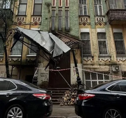 Буревій пошкодив пам’ятку архітектури на Лук’янівці (фото)