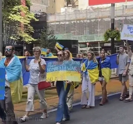 У Нью-Йорку пройшов марш до Дня Незалежності України (фото)