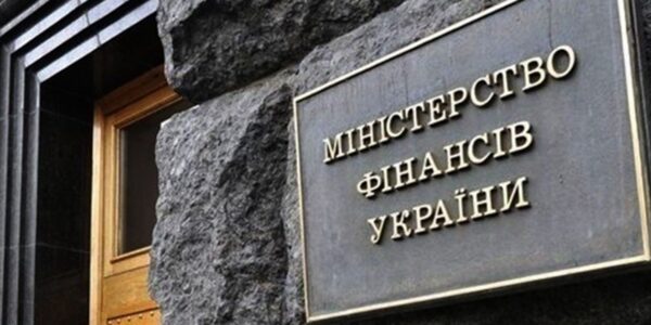 Доходи держбюджету зросли майже на 40%