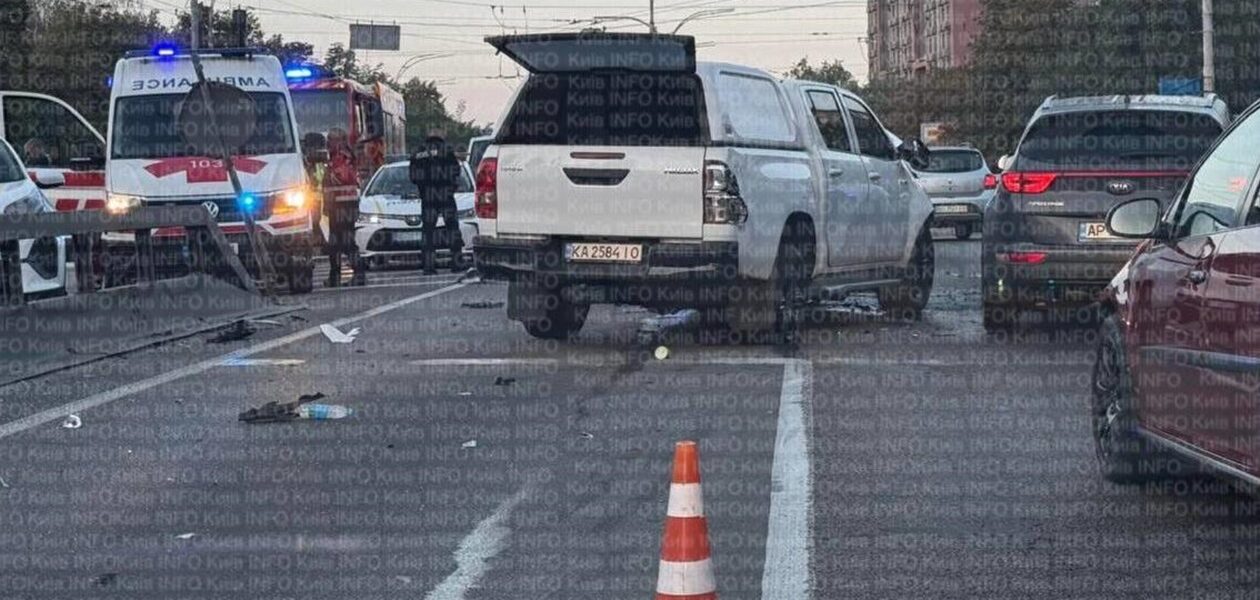 У Києві сталося смертельне ДТП за участю військового