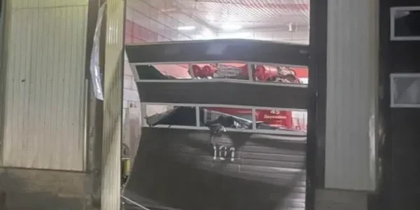 У День рятувальника окупанти вдарили по пожежній частині на Донеччині (фото)