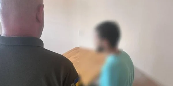 Львів’янин вигадав оригінальний спосіб виїхати з України, але прикордонники його розкусили