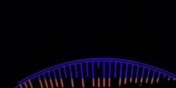 Подільський міст у Києві засяяв кольорами державного прапора